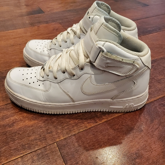 Nike Shoes | Nike Mens Air Force One Mid Triple White Size 95 | Poshmark